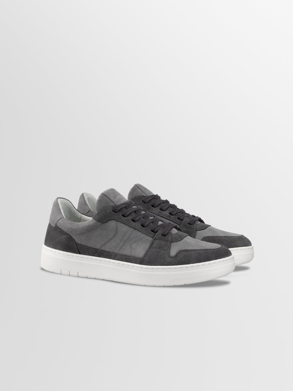 Carrara Suede Sneaker in Ash Gray